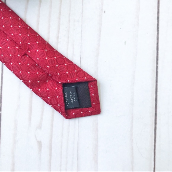 Nicole Miller Silk Red Tie - Picture 5 of 5